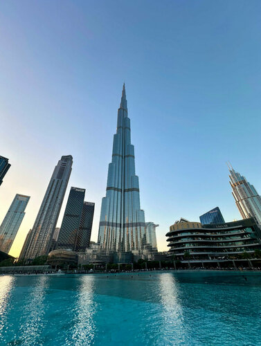 Landmark, attraction Burj Khalifa, Dubai, photo