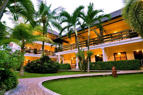 Гостиница Palm Garden Hotel в Денпасаре