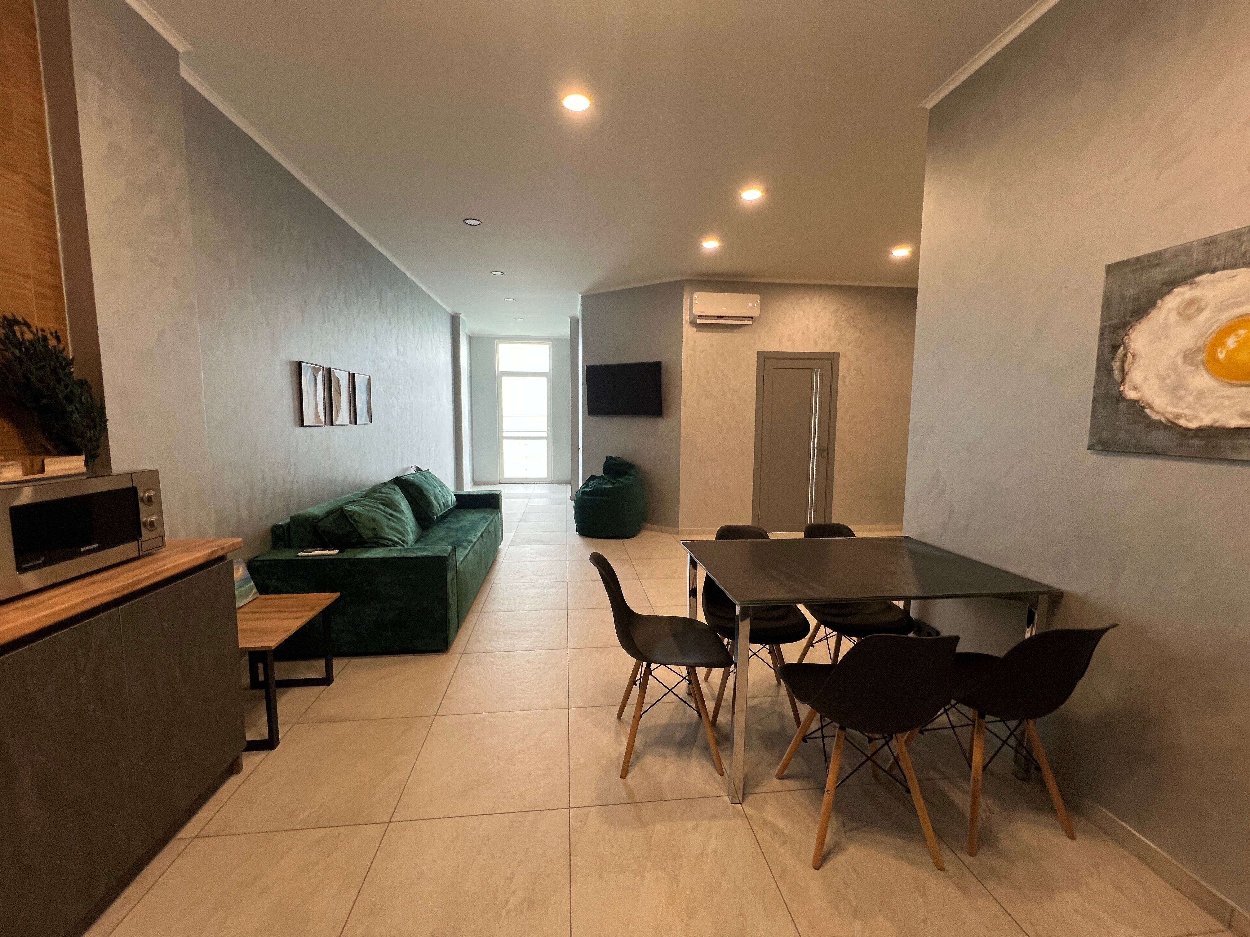 Фото Альмари