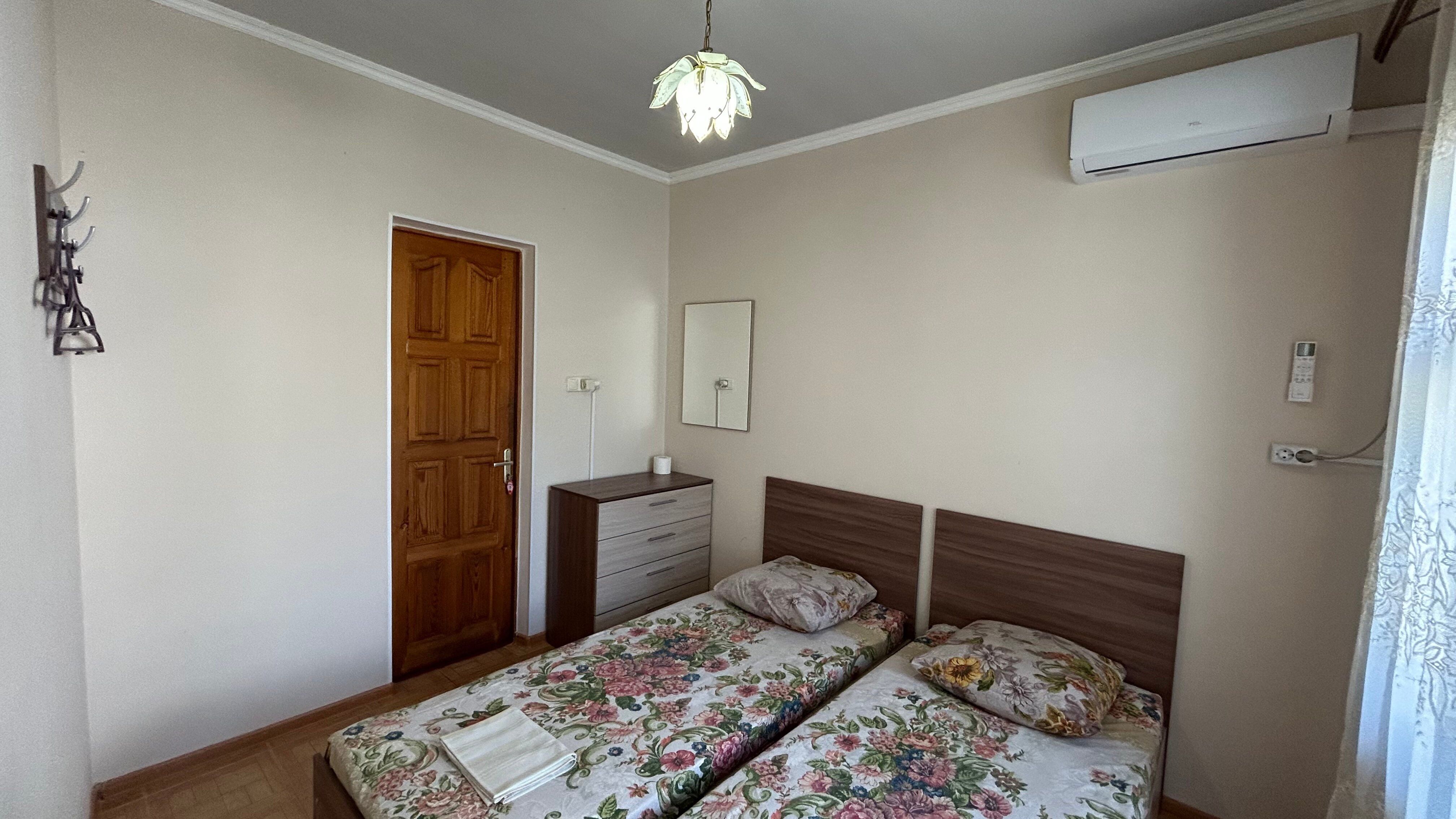 Фото Лазуриус