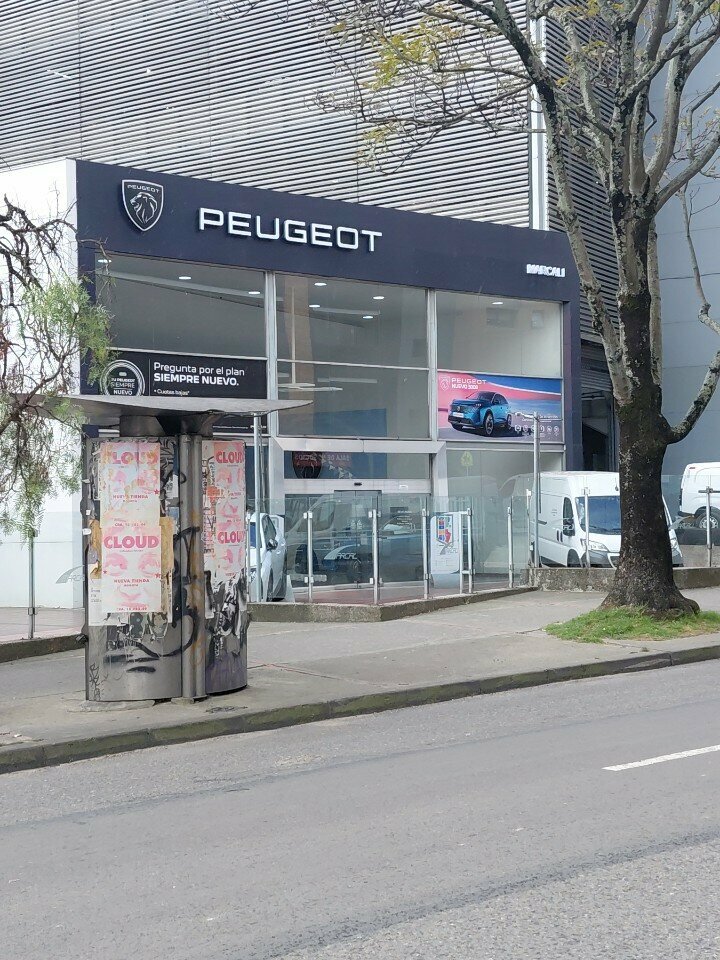 Car dealership Peuget, Bogota, photo