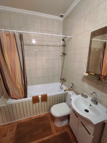 Иное жильё Нес в Каневской