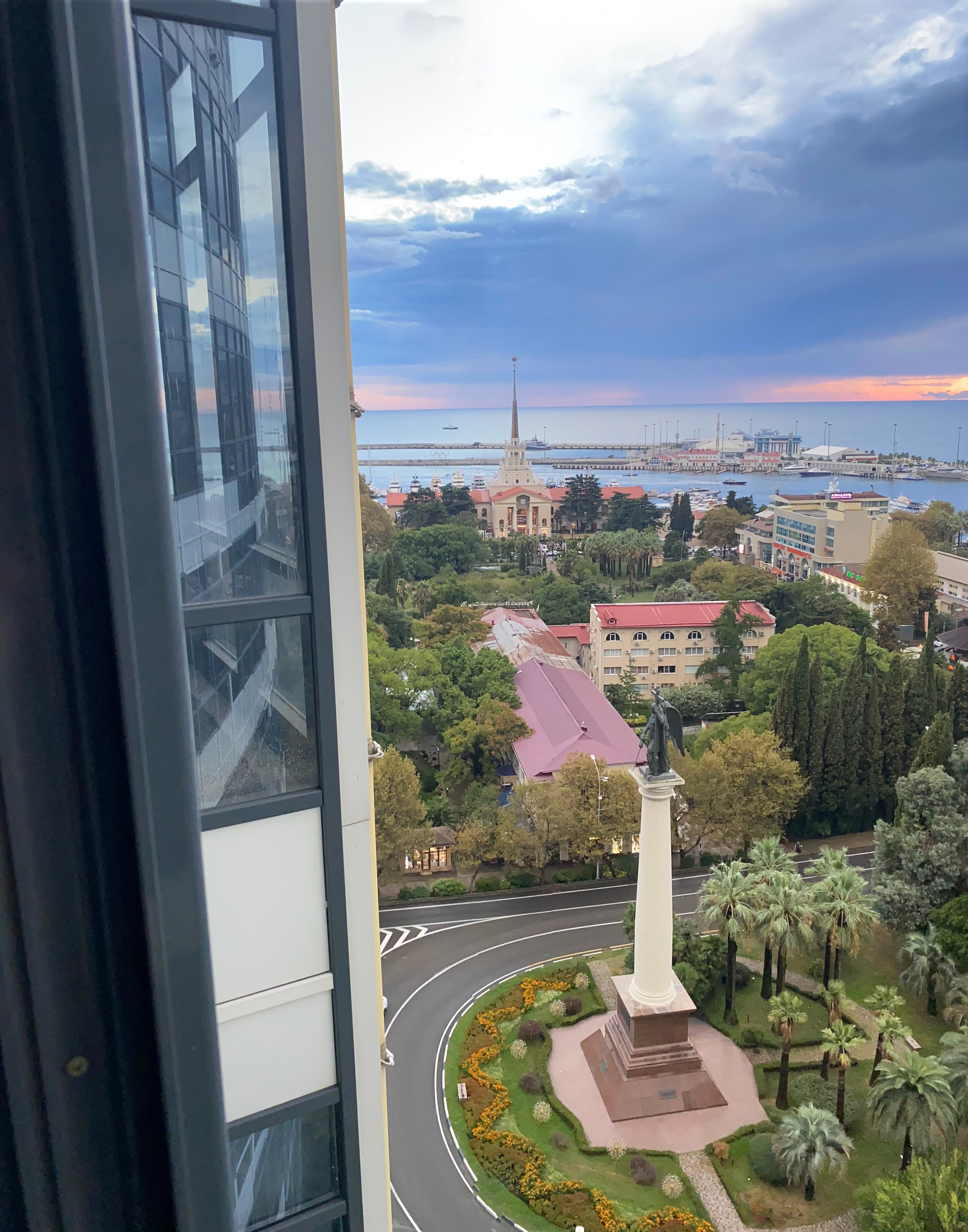 Фото Шагал по Красной площади