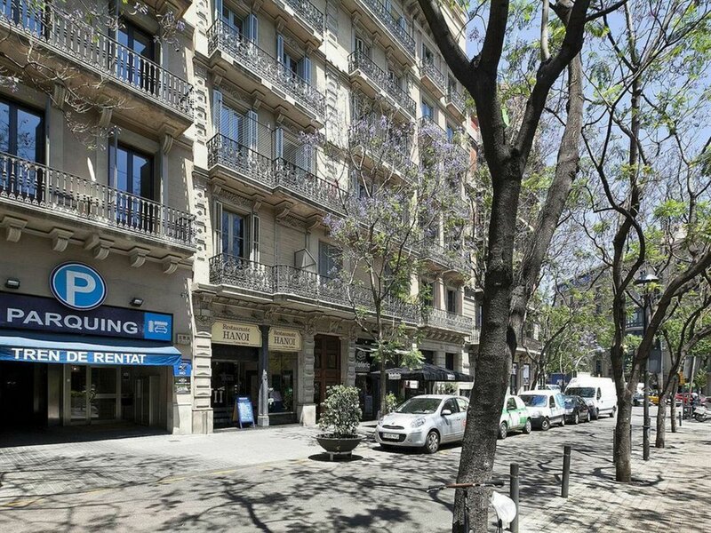Гостиница Grandom Suites Barcelona в Барселоне
