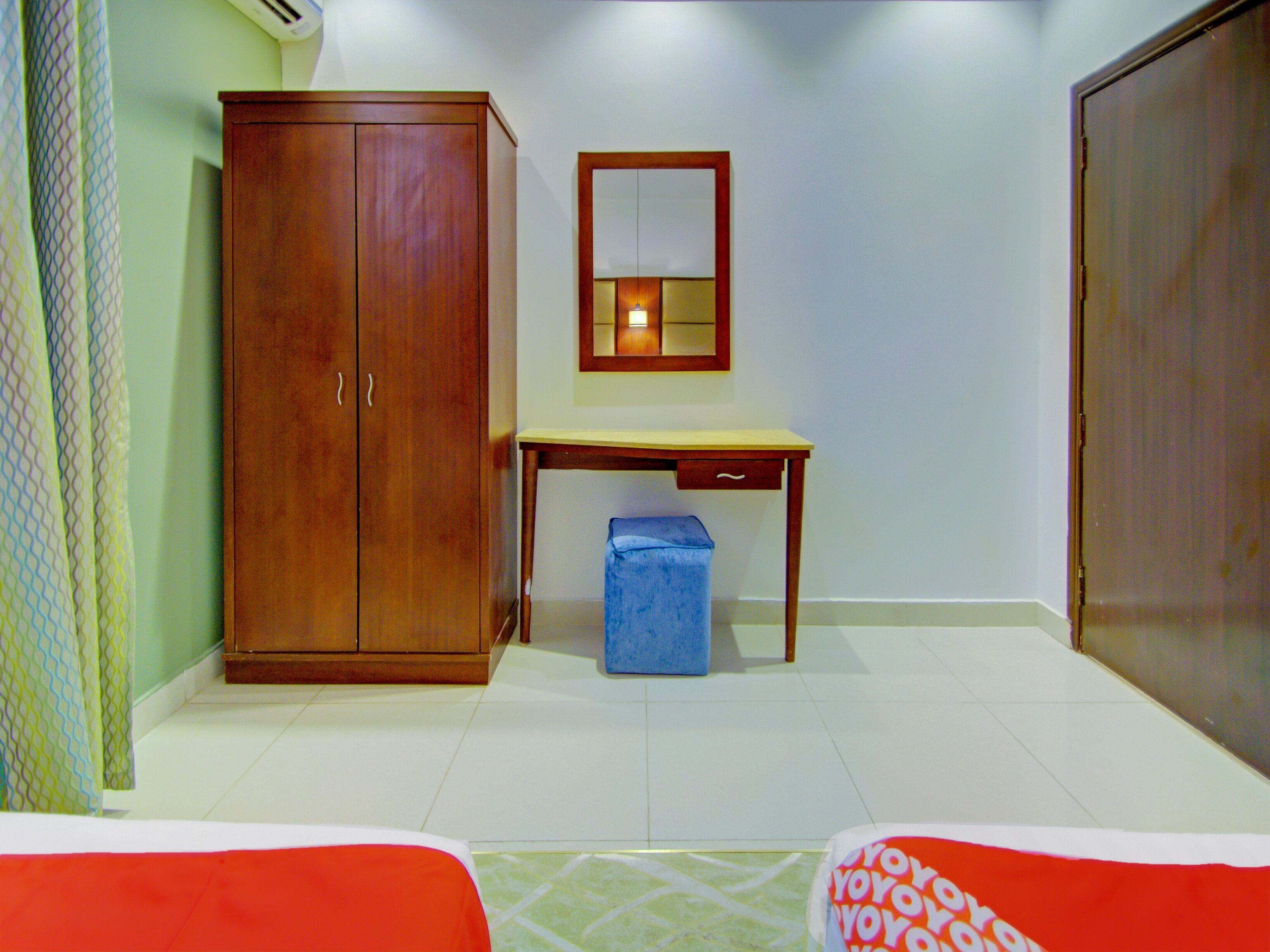 Фото Oyo 401 Al Zaidan For Furnished Units