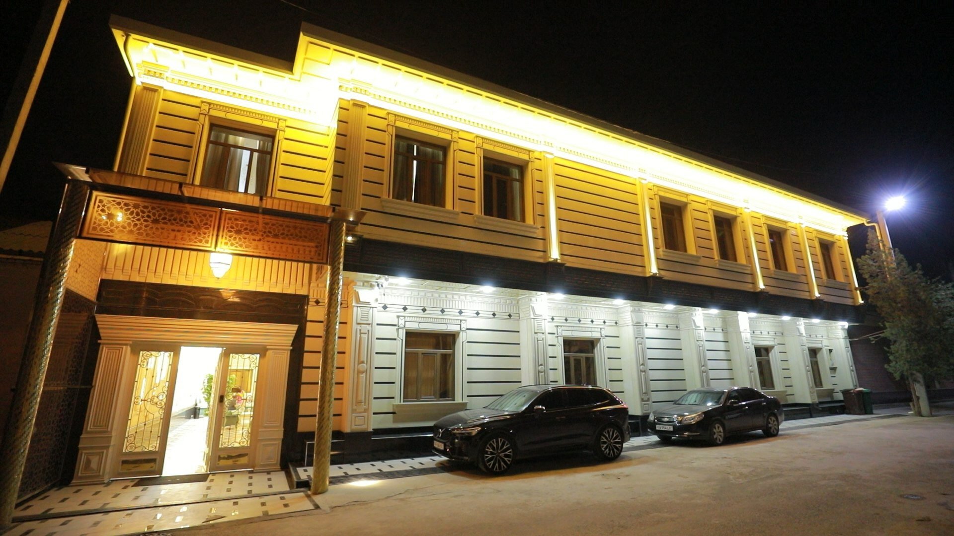 Фото отеля 2