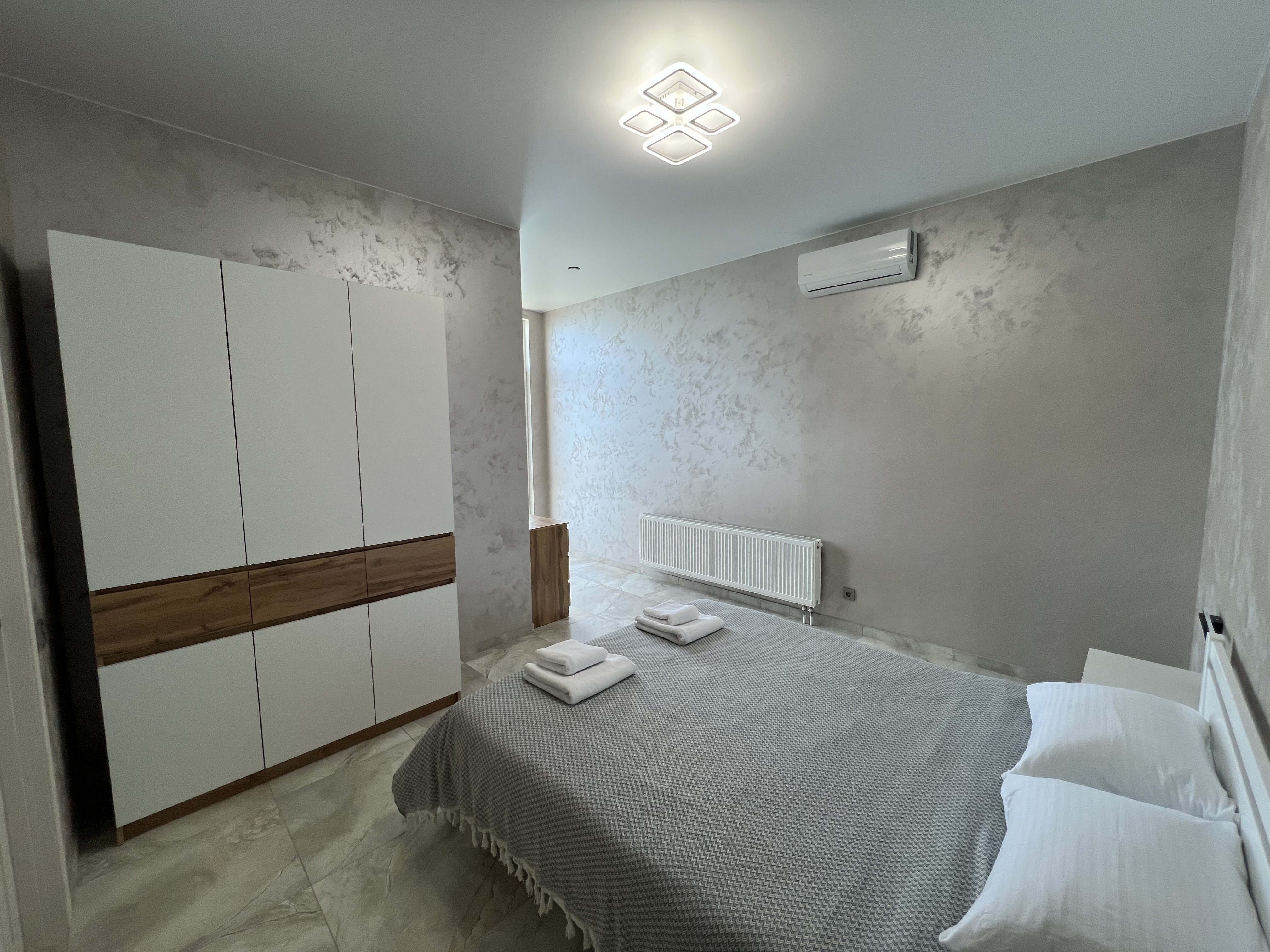 Фото Альмари