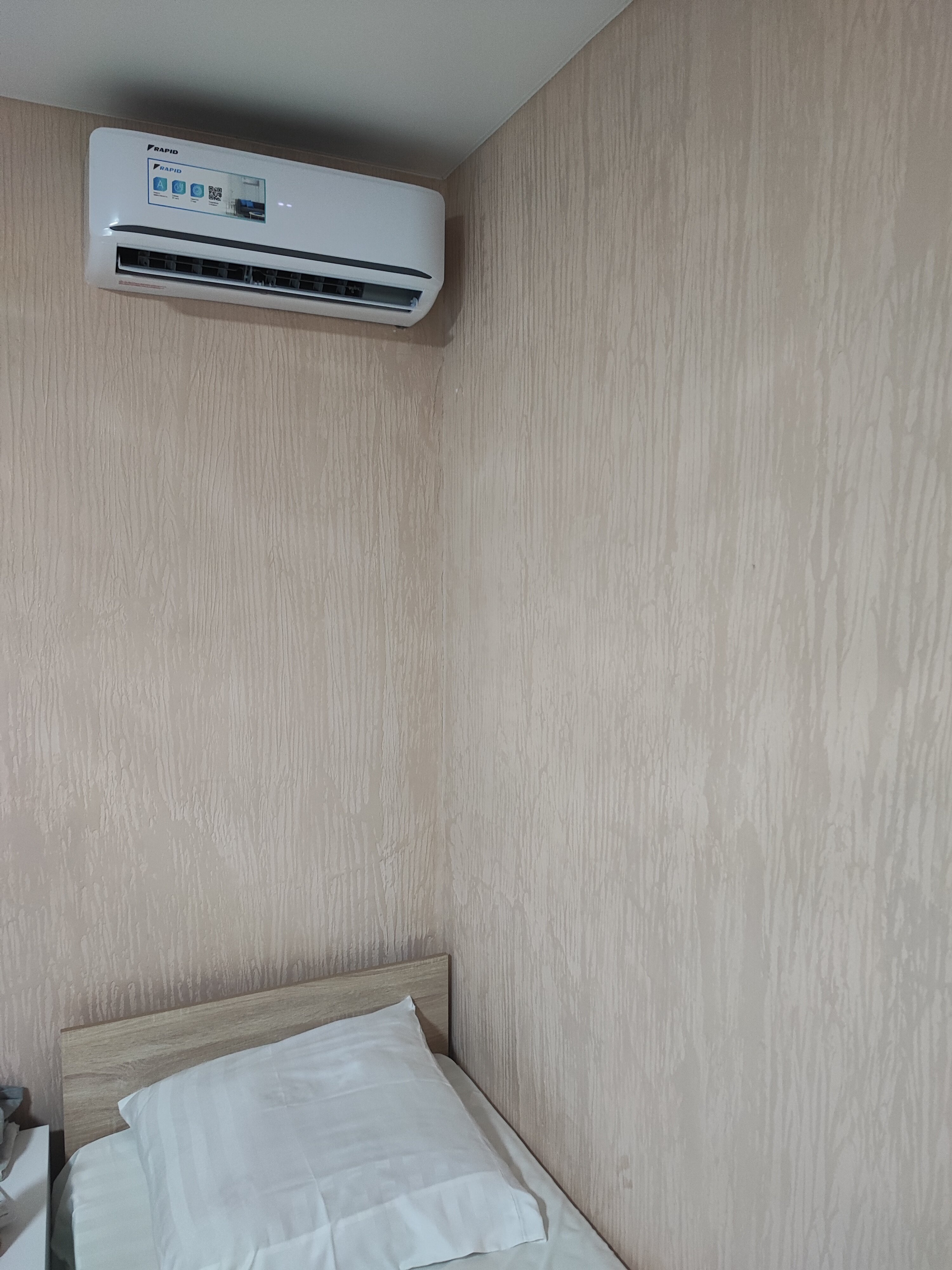 Фото Милана