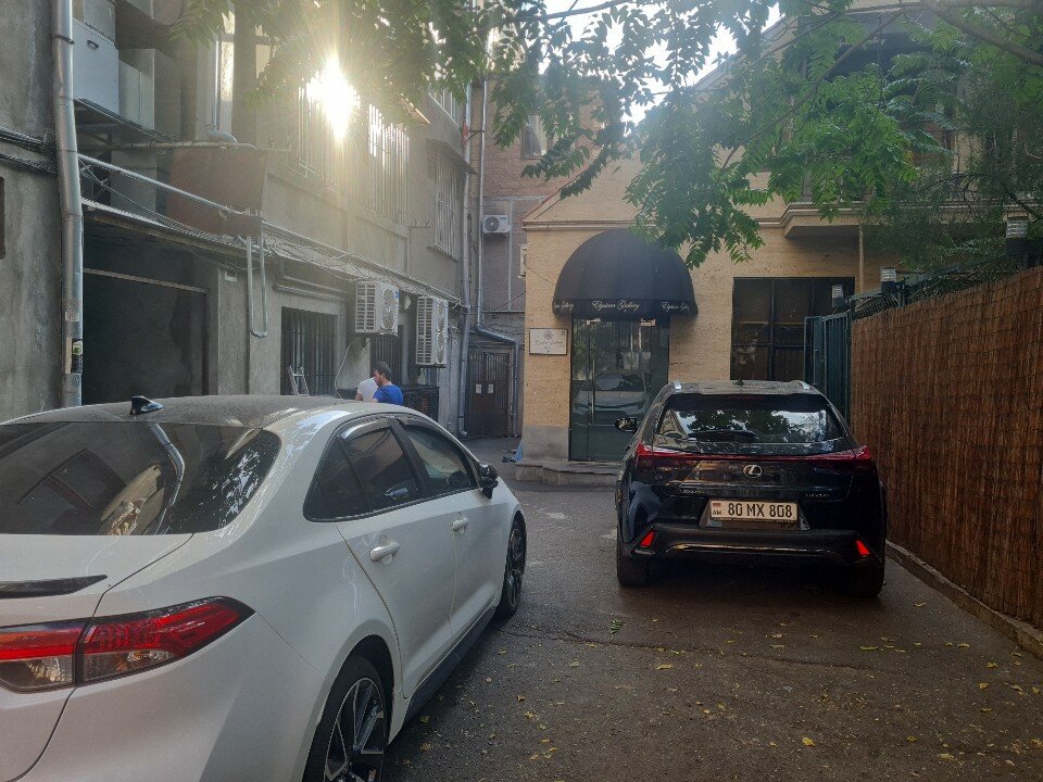 Фото Elysium Gallery