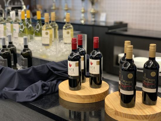 Фото Ramada Hotel and Suites Seoul Namdaemun