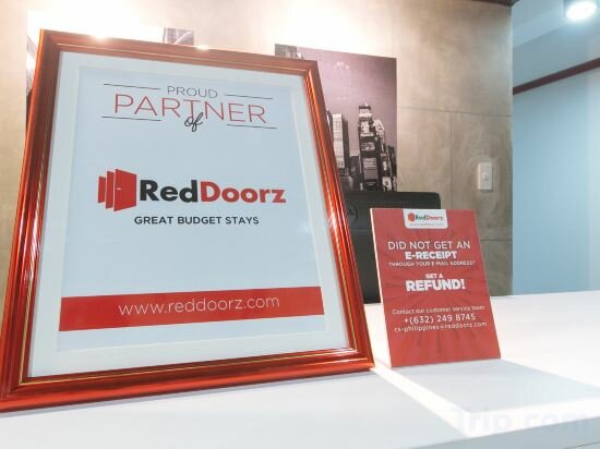 Фото RedDoorz Plus @ Taft North Mandurriao