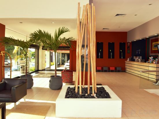 Фото Smart Cancun by Oasis