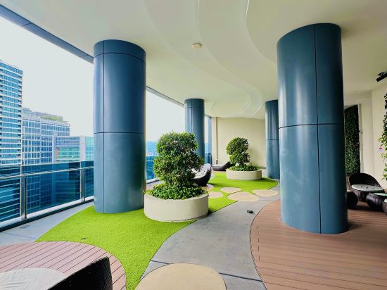 Фото Eaton Residences Klcc by Luna