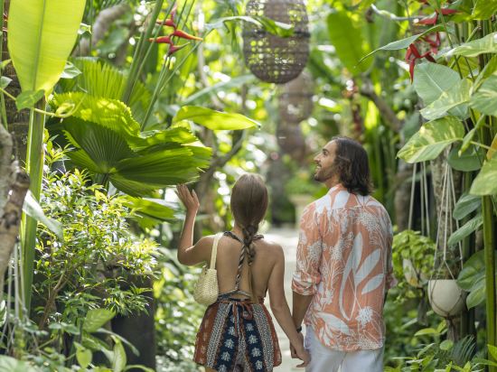 Фото Aksari Villa Seminyak by Ini Vie Hospitality