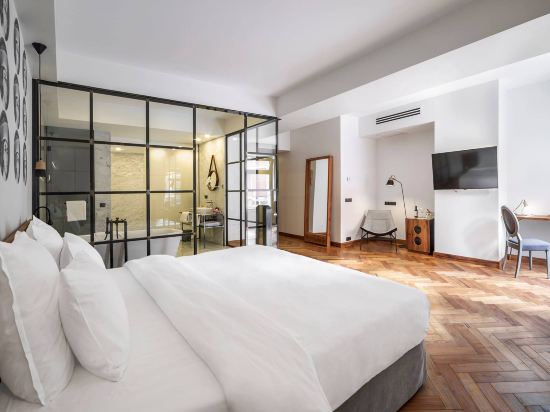 Фото Shota Rustaveli Boutique hotel