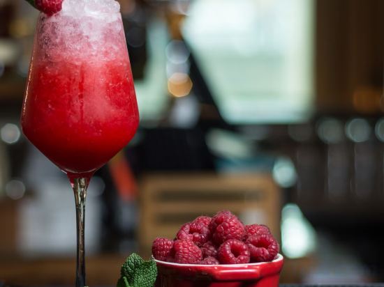 Фото The Morrison Dublin, Curio Collection by Hilton