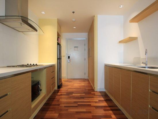 Фото The Duchess Hotel and Residences