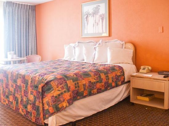 Фото Red Lion Hotel Orlando Lake Buena Vista South