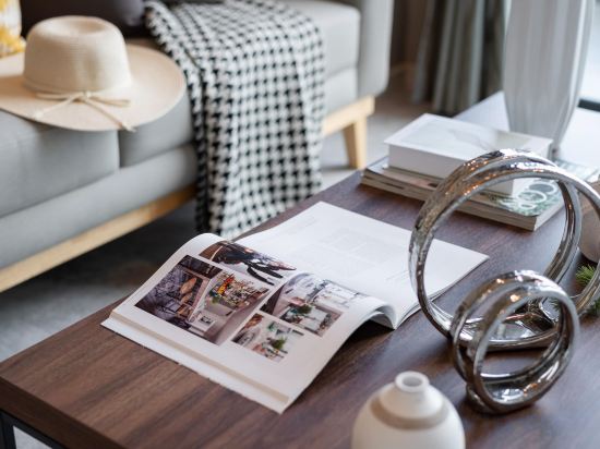 Фото The TJ Hotel