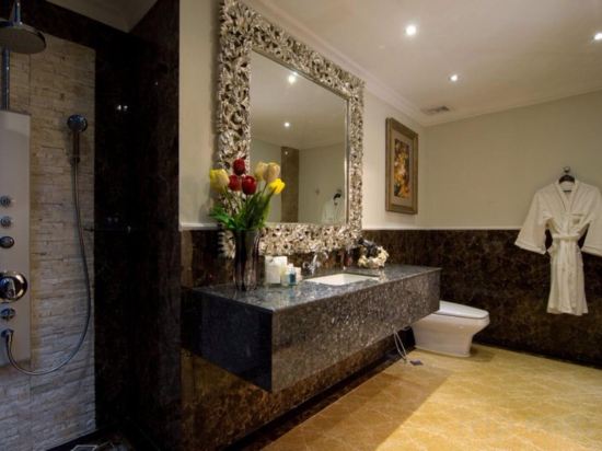 Фото LK The Empress Pattaya