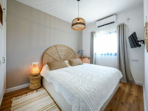 Апартаменты Authentic Beachfront Apartment в Нагарии