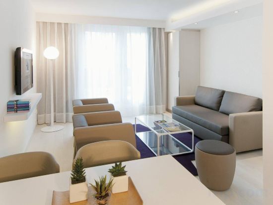 Фото Eurostars Book Hotel