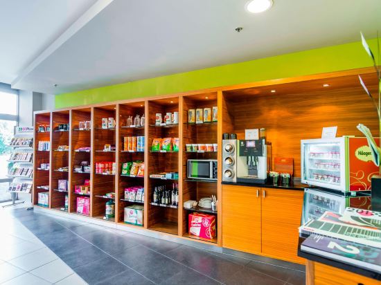 Фото Courtyard by Marriott Pilsen