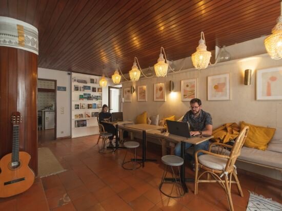 Фото Wot Ericeira Lodge