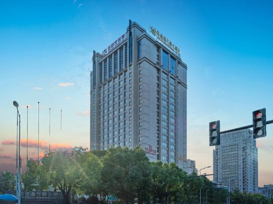 Фото 10781304045