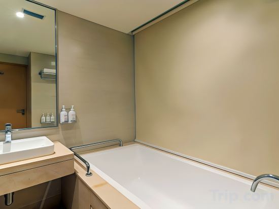 Фото Holiday Inn Agra MG Road, an Ihg Hotel