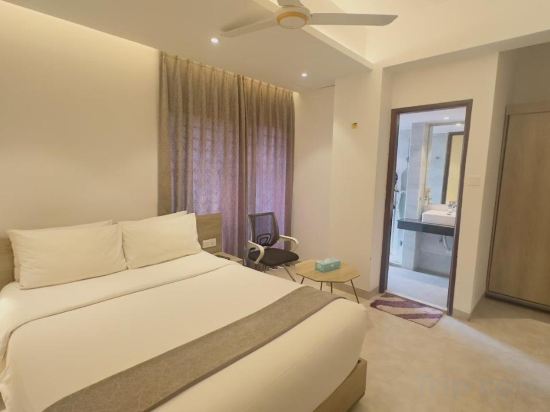 Фото Priyo Nibash Stylish Residential Hotel