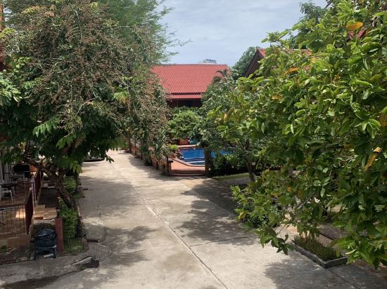 Фото Avila Resort Pattaya