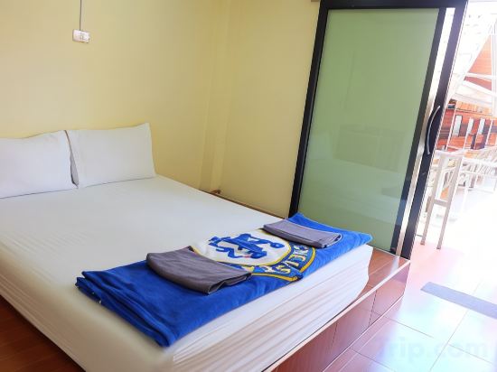 Фото Phi Phi Sand Sea View Resort