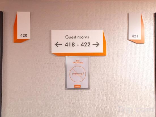 Фото EasyHotel London Croydon