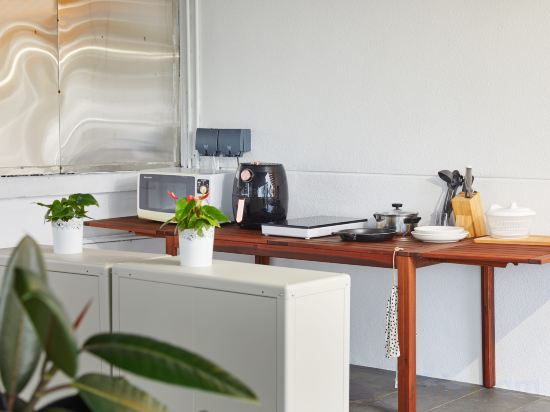 Фото Dash Living on Mackenzie