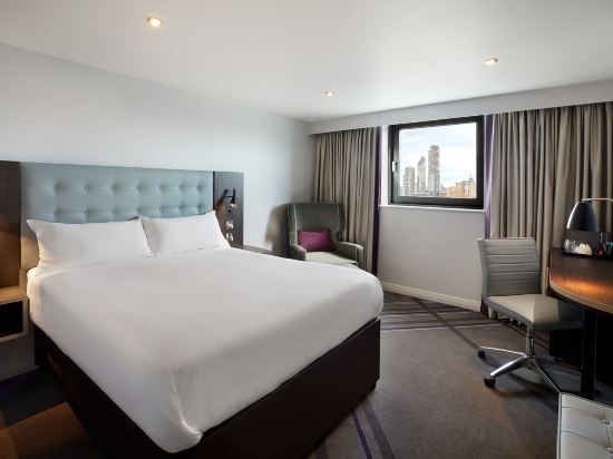 Фото Premier Inn London St. Pancras