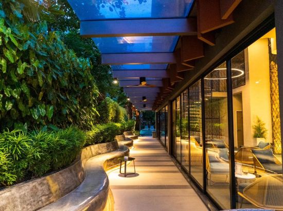 Фото Maven Stylish Hotel Hua Hin