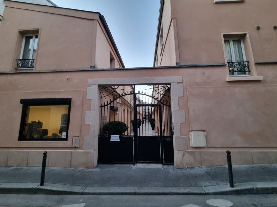 Фото H& xF4; tel de L'Horloge