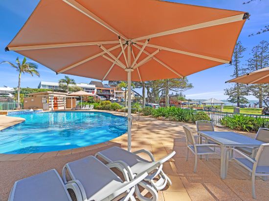 Фото Norfolks on Moffat Beach