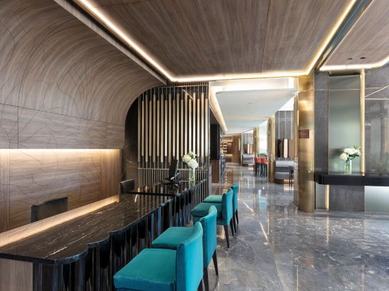 Фото Oakwood Suites Tiwanon Bangkok