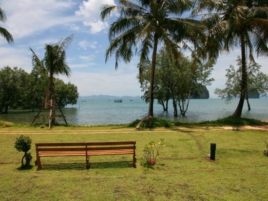 Фото Tha Lane Bay Villa