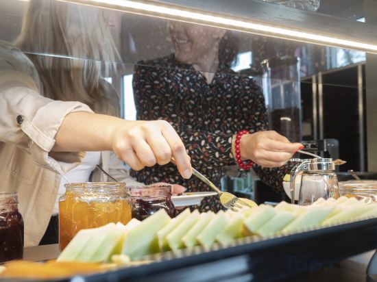 Фото Youth Hostel Zug