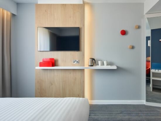 Фото Holiday Inn Express London - Limehouse, an Ihg Hotel