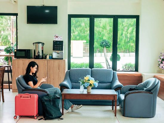 Фото P. T. Grand Hotel