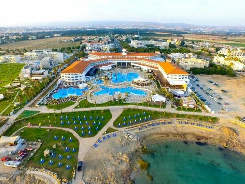 Внешний вид отеля Olympic Lagoon Resort Paphos в Пафосе (город), фото 3