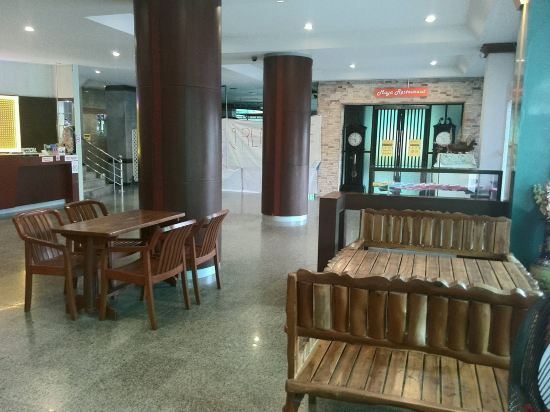 Фото Boonsiam Hotel