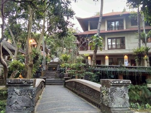 Внешний вид отеля Arma Museum & Resort в Пелиатане, фото 2