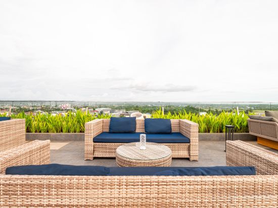 Фото Aston Sorong Hotel & Conference Center