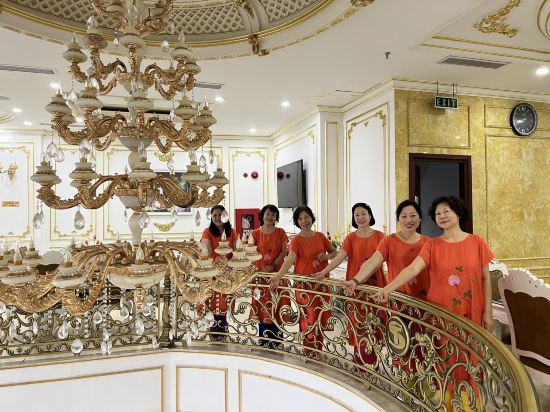 Фото Tuyet Son Hotel