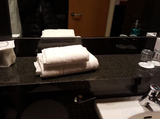 Фото St Giles Hotel - London